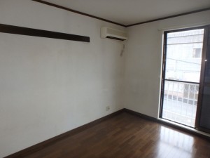 P2121851